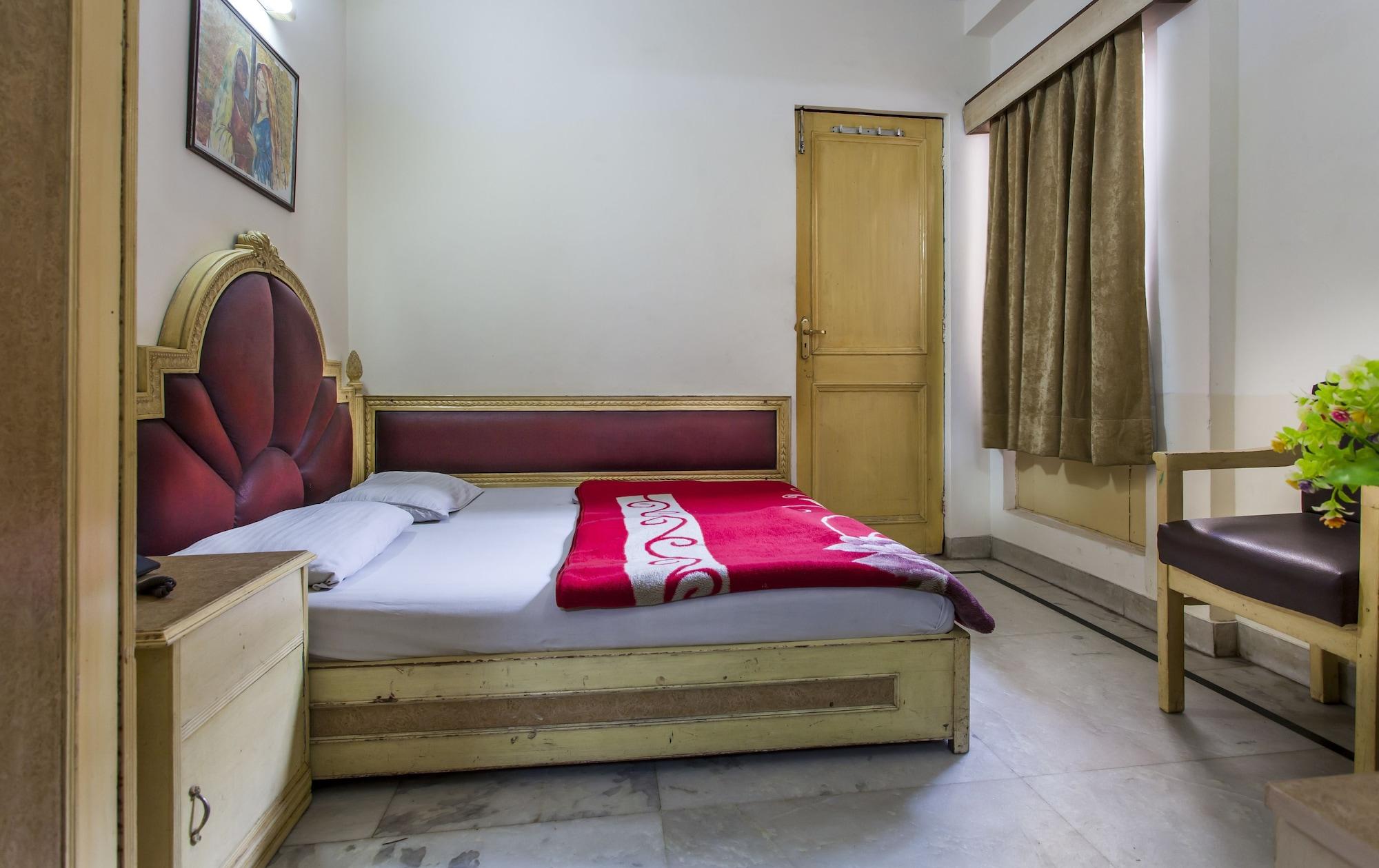 Hotel Sunshine Delhi  Exterior photo
